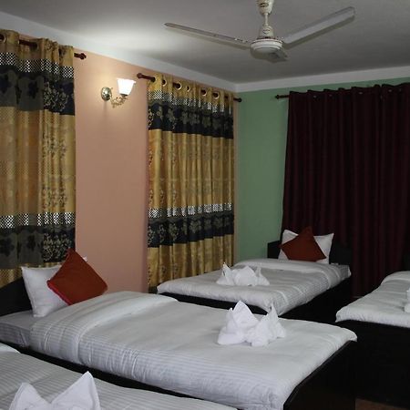 Travellers Dorm Bed & Breakfast Kathmandu Buitenkant foto